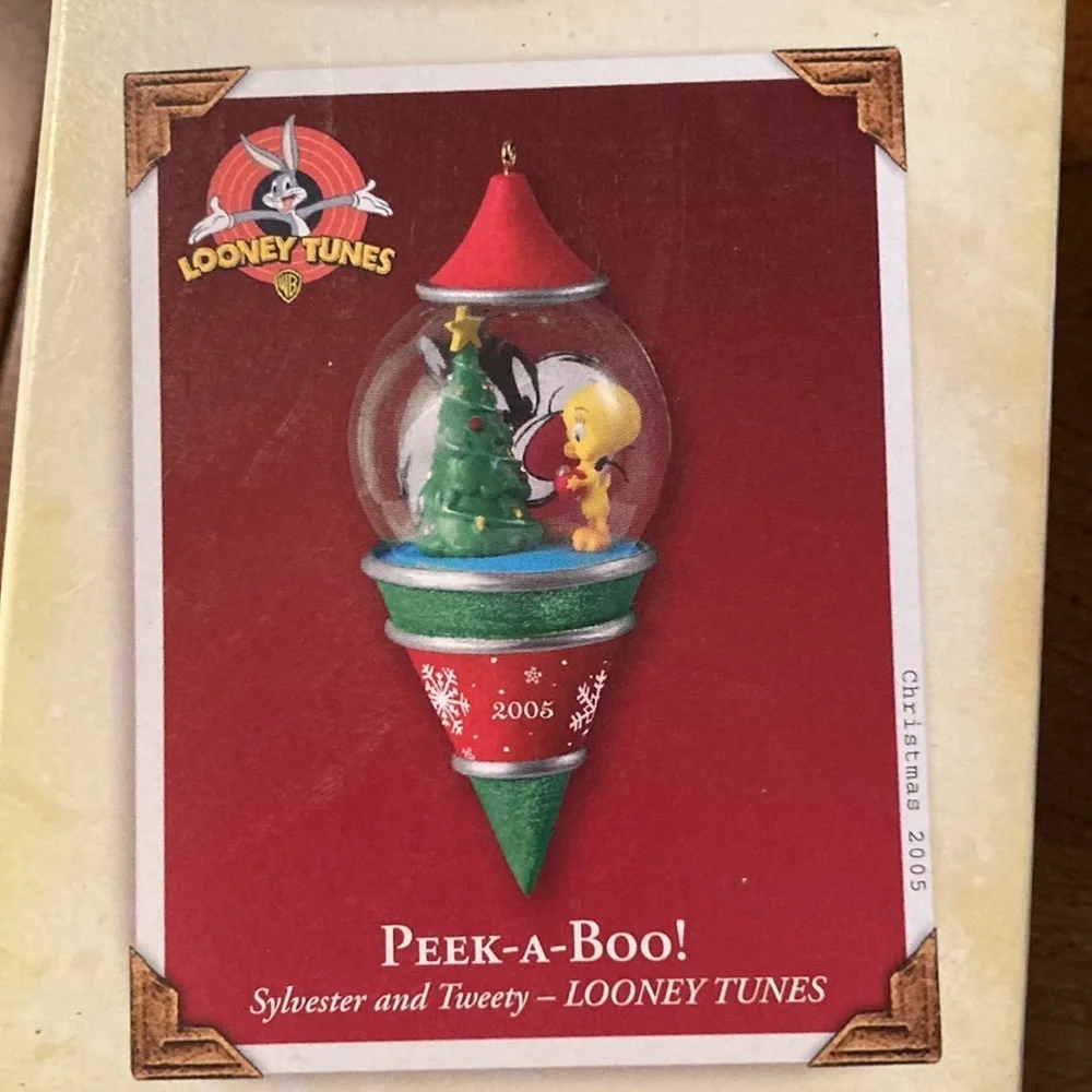 NIB HALLMARK 2005 Keepsake Ornament - Peek-A-Boo